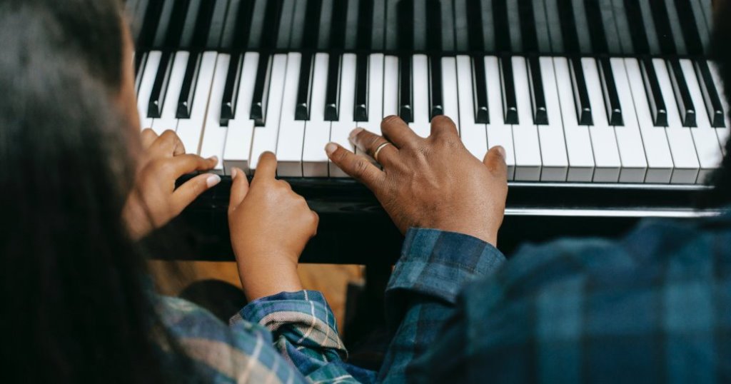 piano lesson as a personalized gift